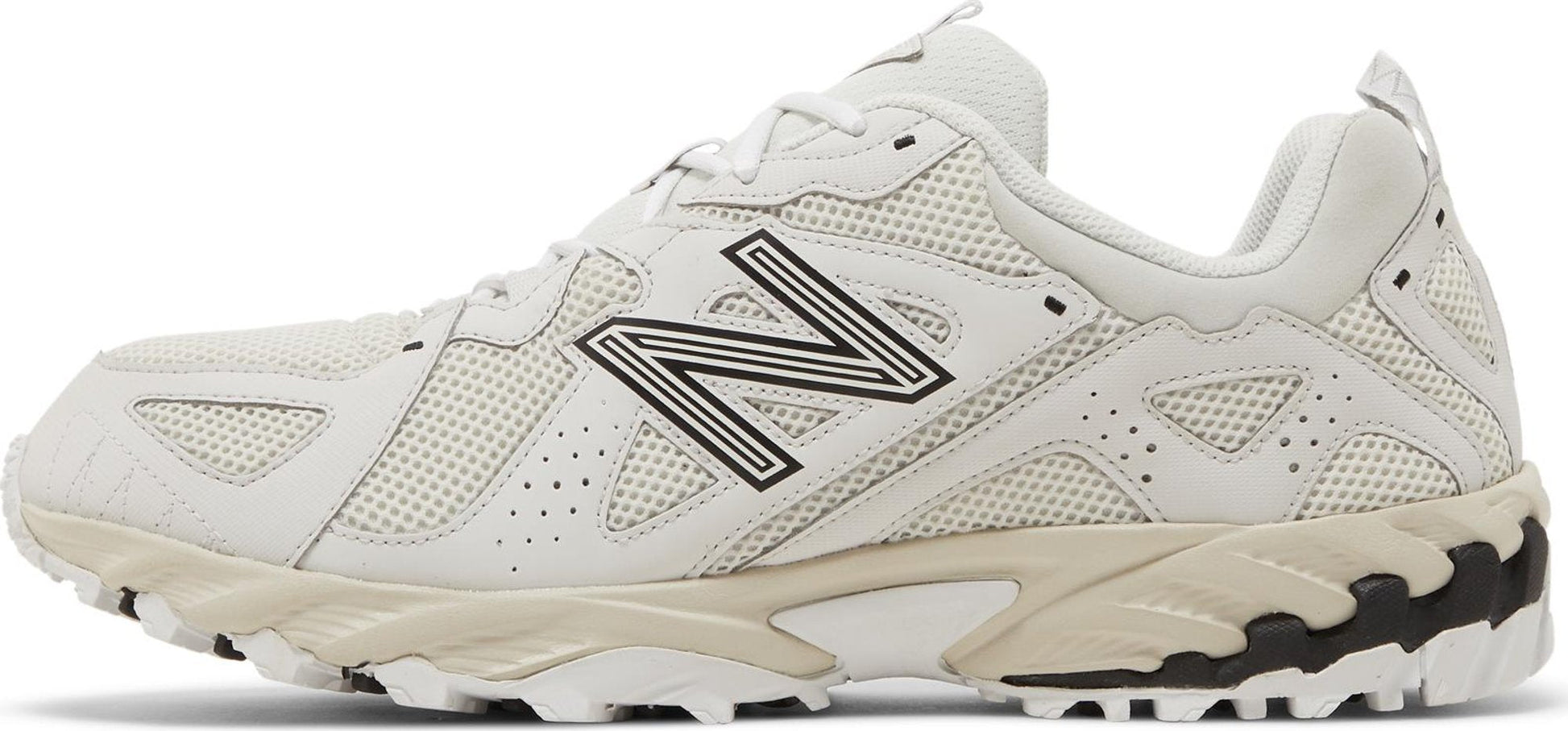 Nimbus Cloud/White/Black-