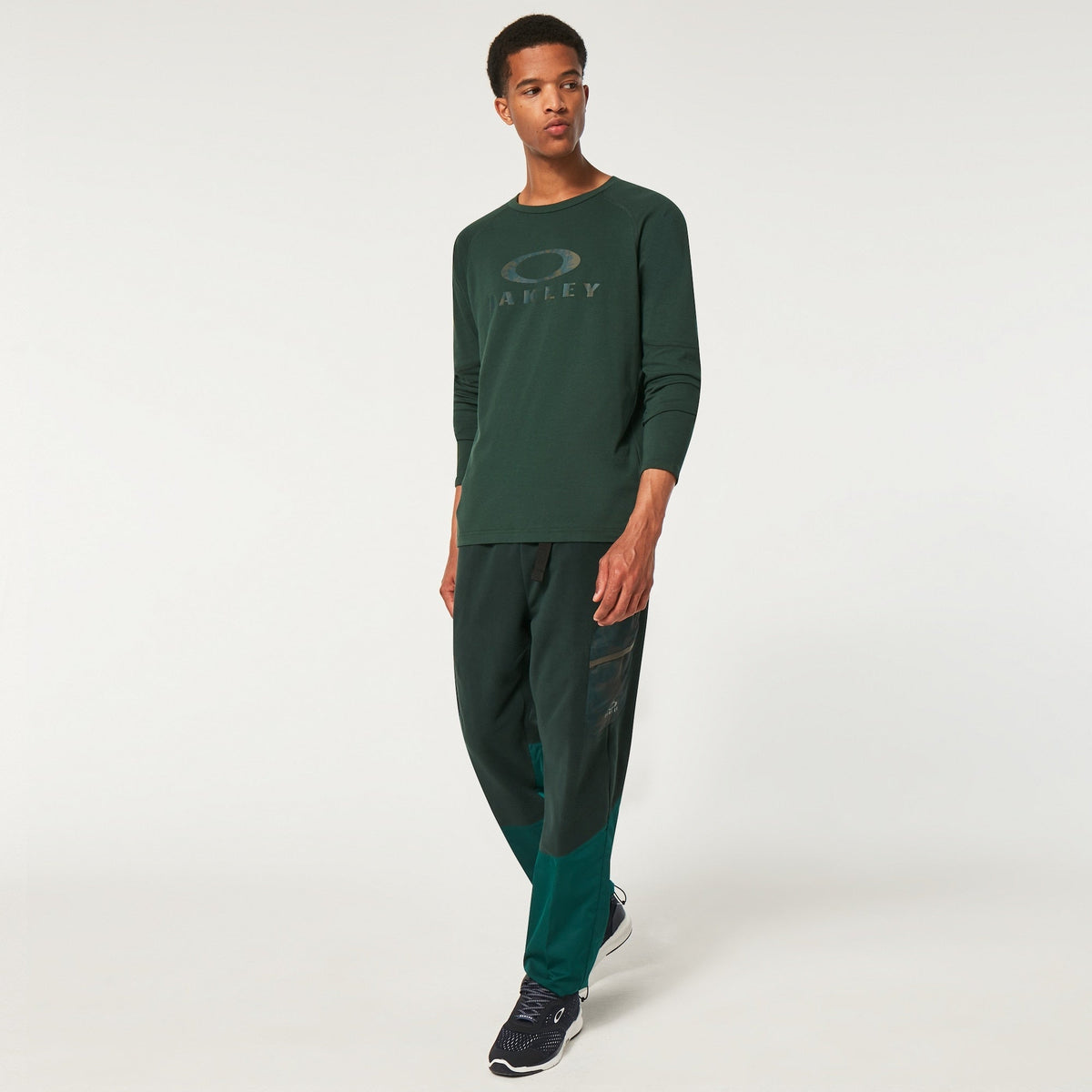 Oakley Men's Wanderlust Cargo Pant - Green/Mountain TD Print