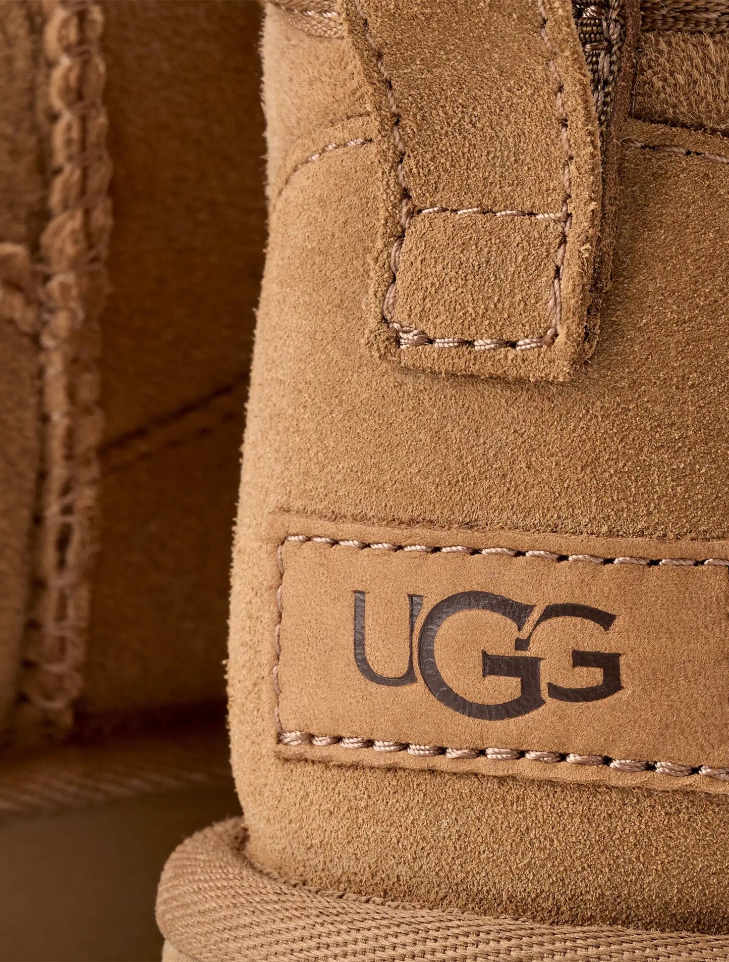 UGG Womens Classic Ultra Mini - Chestnut