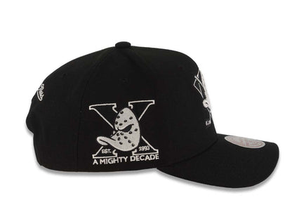 Mitchell & Ness Men's NHL Panda Pro Snapback Vintage Ducks Snapback Caps