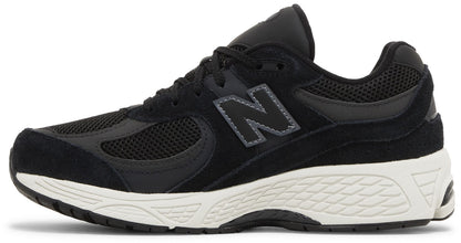 Grade School New Balance 2002R - Black