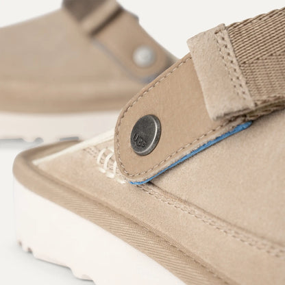 UGG Men's Goldencoast Clog 'Sand'