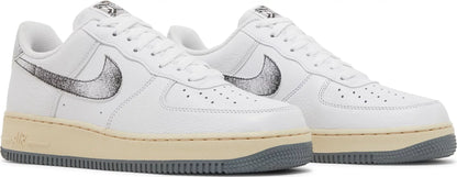 Nike Men's Air Force 1 '07 Lx Sneakers