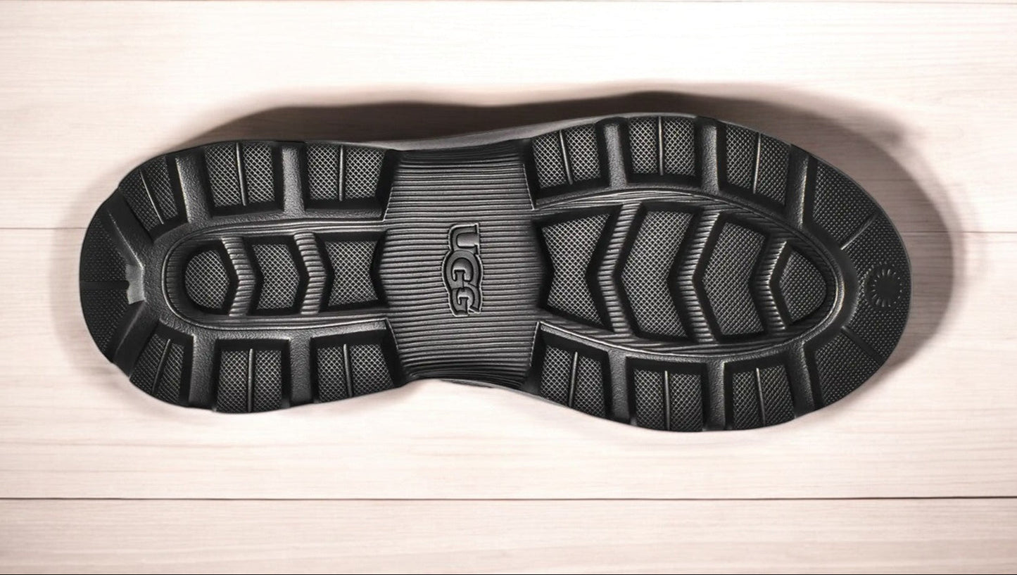 Women's UGG Neumel X Boot 'Black'