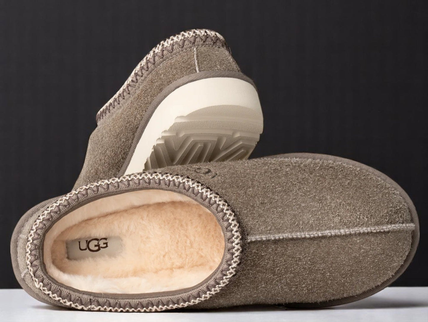 UGG Men's M Tasman Shaggy Suede Slippers