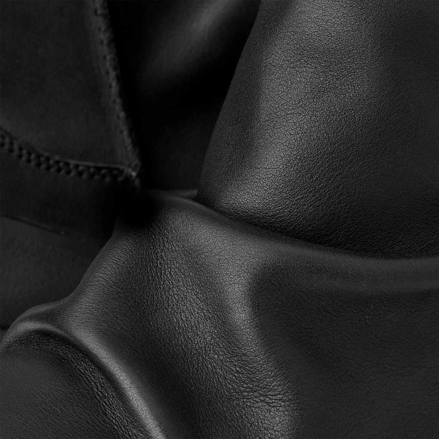 [1171118-blk] Mens Ugg Heritage Utility Mini Noir Boot - Black