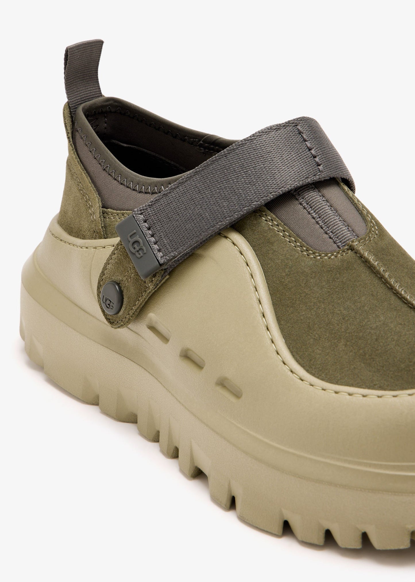 UGG Men's M Peakmod Lowcut