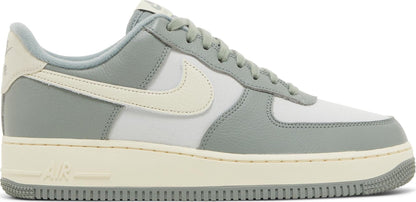 Nike Men's Air Force 1 Low '07 Lx 'Mica Green Coconut Milk' Sneakers