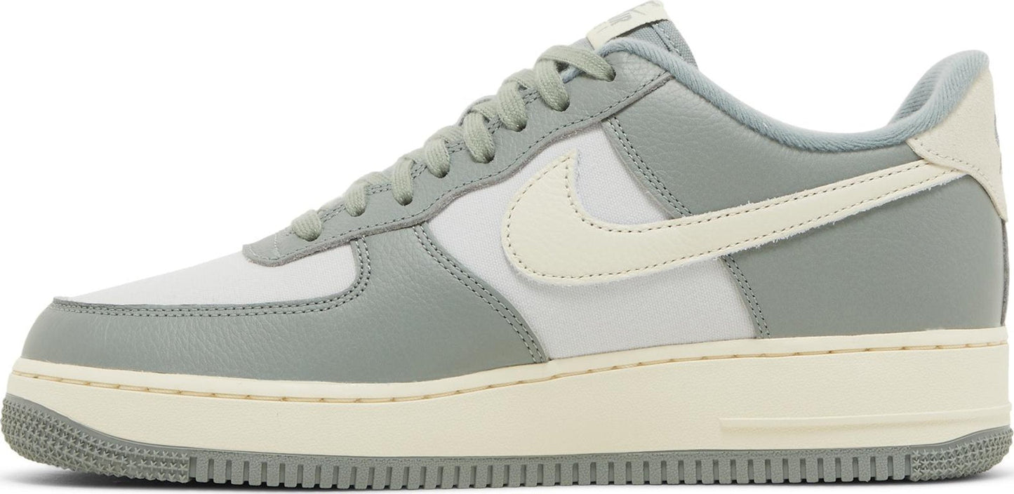 Nike Men's Air Force 1 Low '07 Lx 'Mica Green Coconut Milk' Sneakers