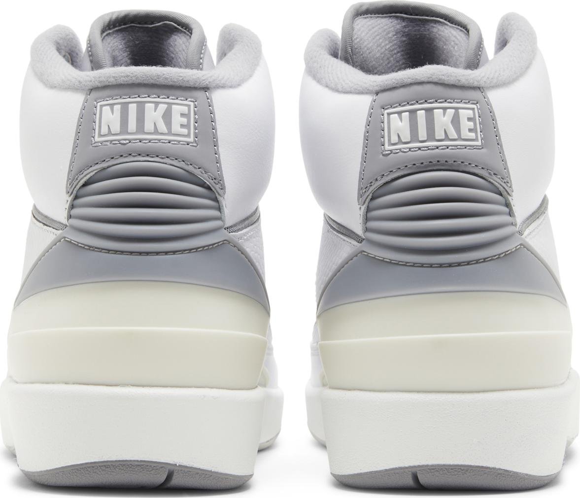 Grade School Air Jordan Retro 2 'Cement Grey (Gs)'