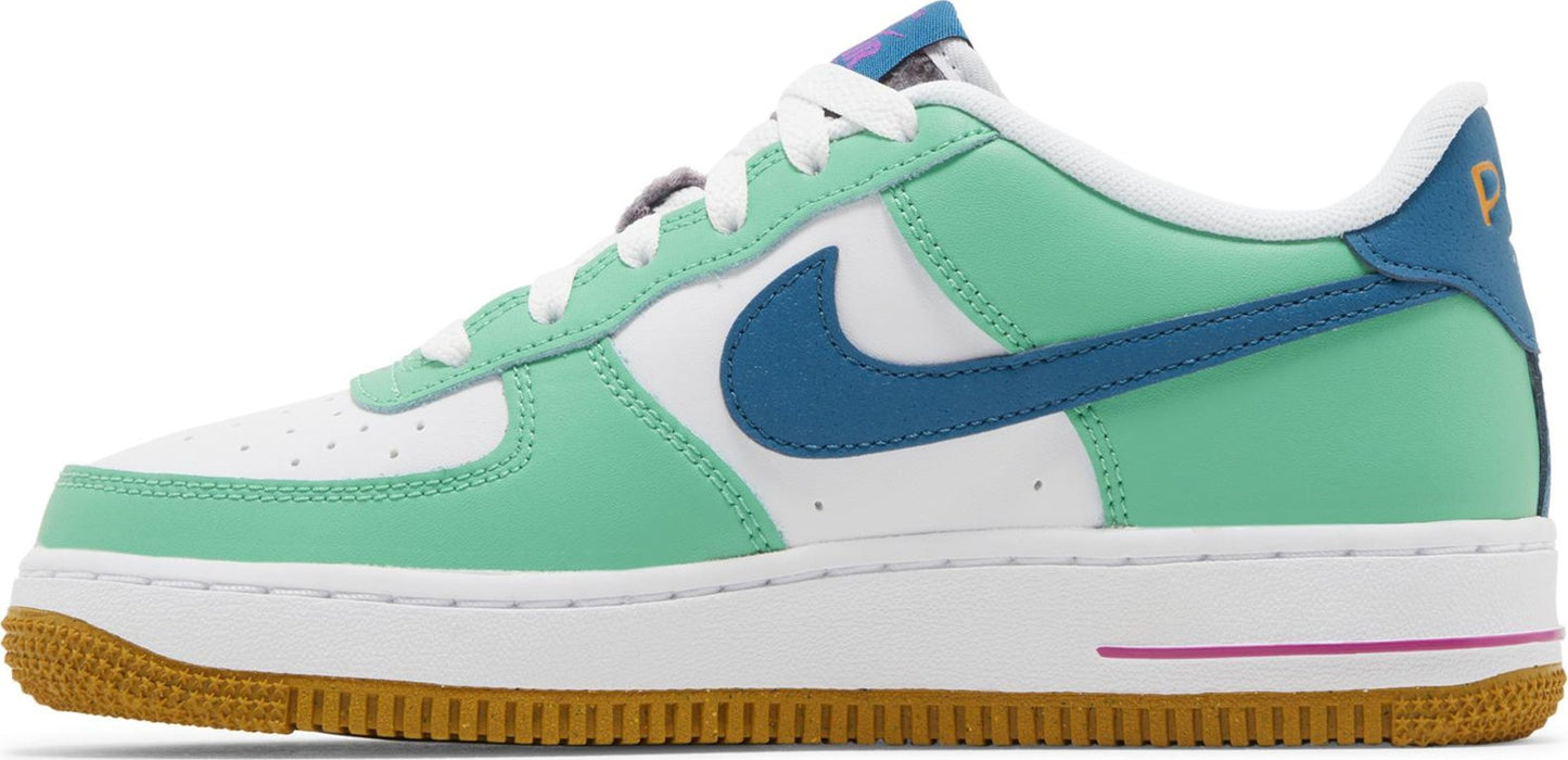 Nike Grade School Air Force 1 Low Lv8 'Play Gs' Sneakers