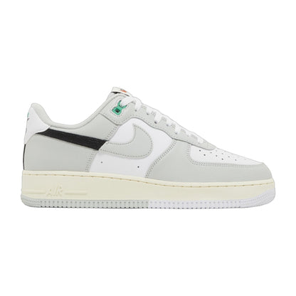 Nike Men's Air Force 1 Low '07 Sneakers