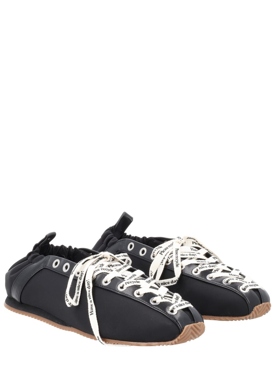 Ballerina Sporty in Black