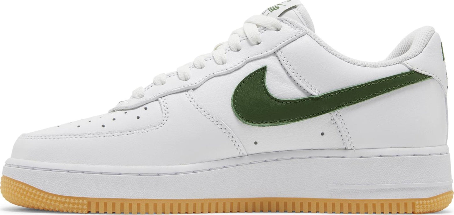 Nike Men's Air Force 1 Low Retro Qs 'Color Of The Month White Forest Green' Sneakers