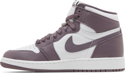 Air Jordan Grade School Retro 1 High Og 'Mauve' Gs Sneakers
