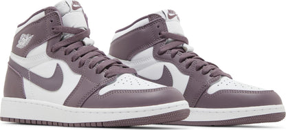 Air Jordan Grade School Retro 1 High Og 'Mauve' Gs Sneakers