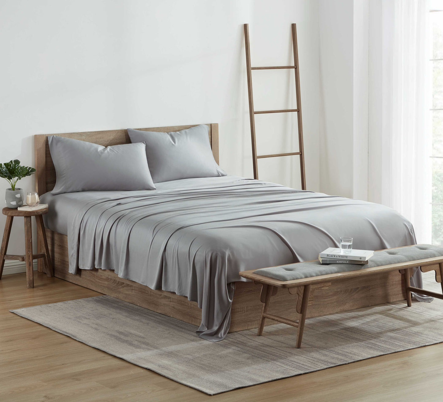 Kathy Ireland 300 Thread Count 100% Bamboo Sheet Set. by Bed Bath Fashions