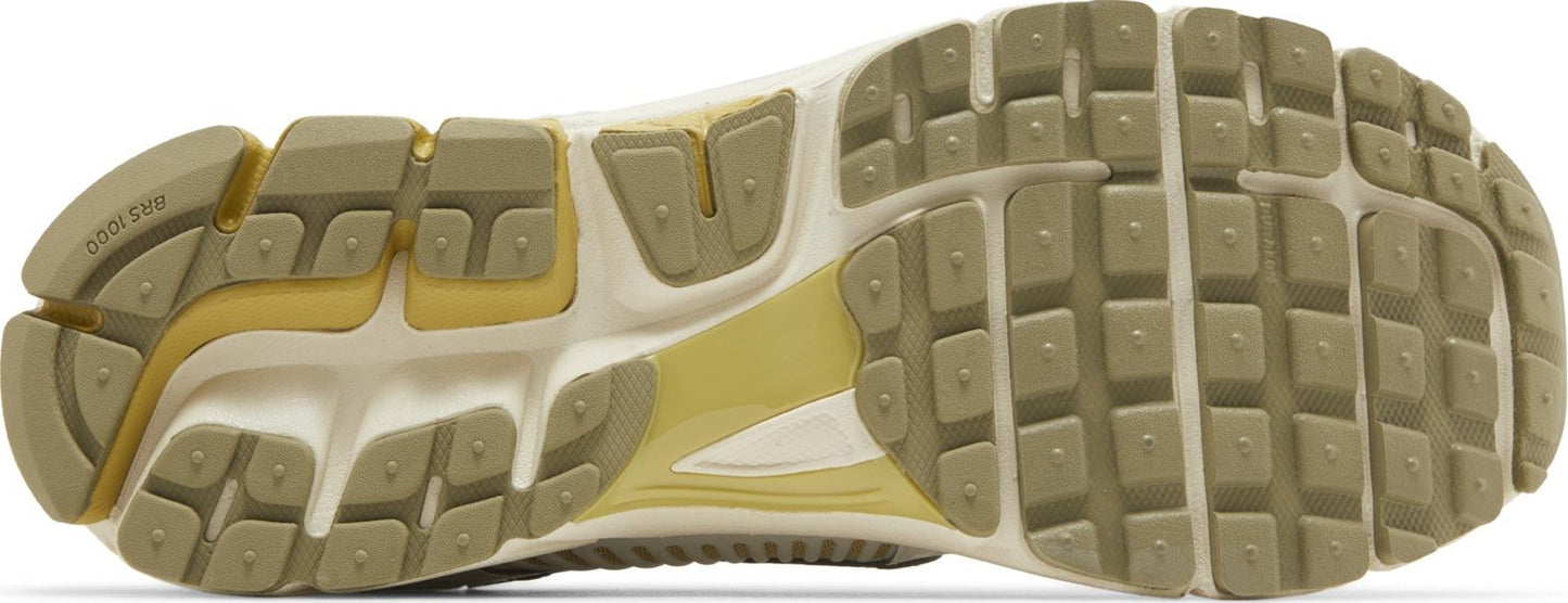 Nike Men's Zoom Vomero 5 Sp 'Light Bone Neutral Olive' Sneakers
