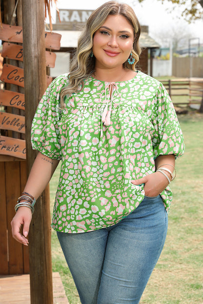 Threaded Pear Selena Plus Size Floral Tassel Tie Blouse