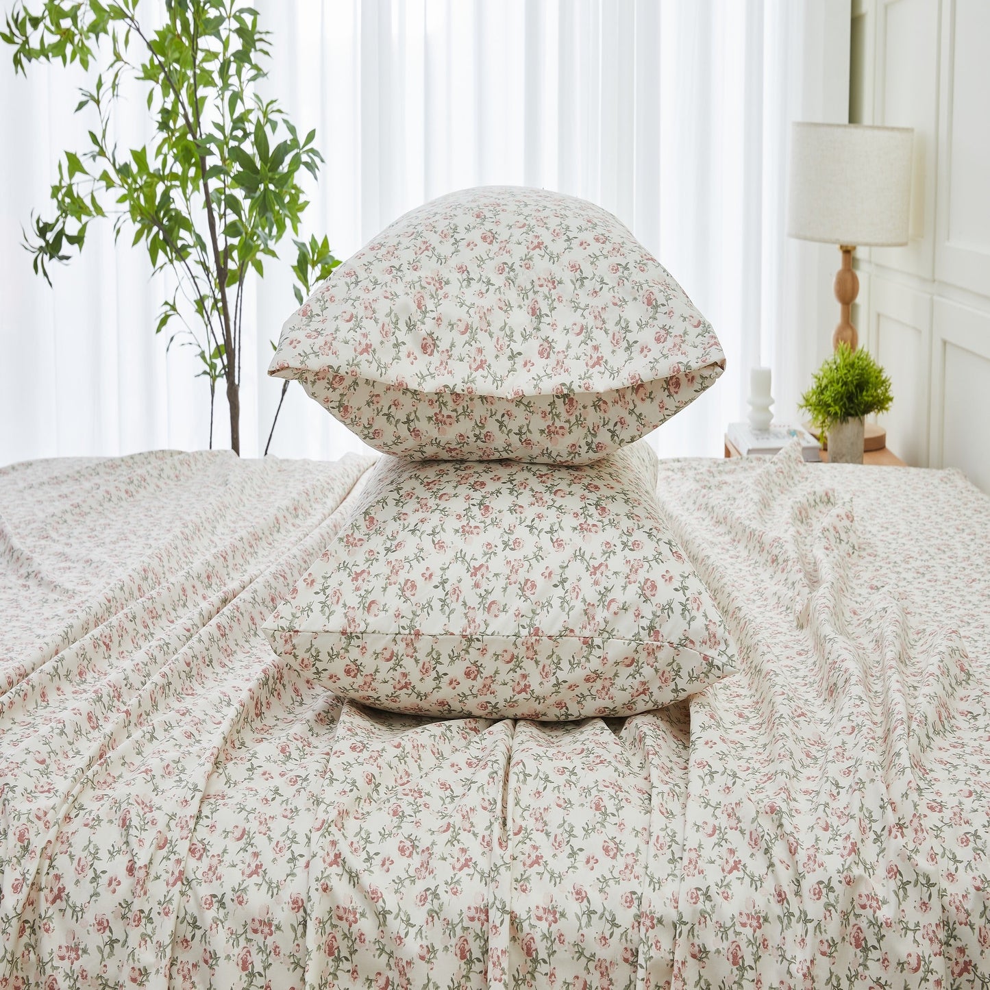 Kathy Ireland Extra Soft Printed 4 Piece Sheet Set