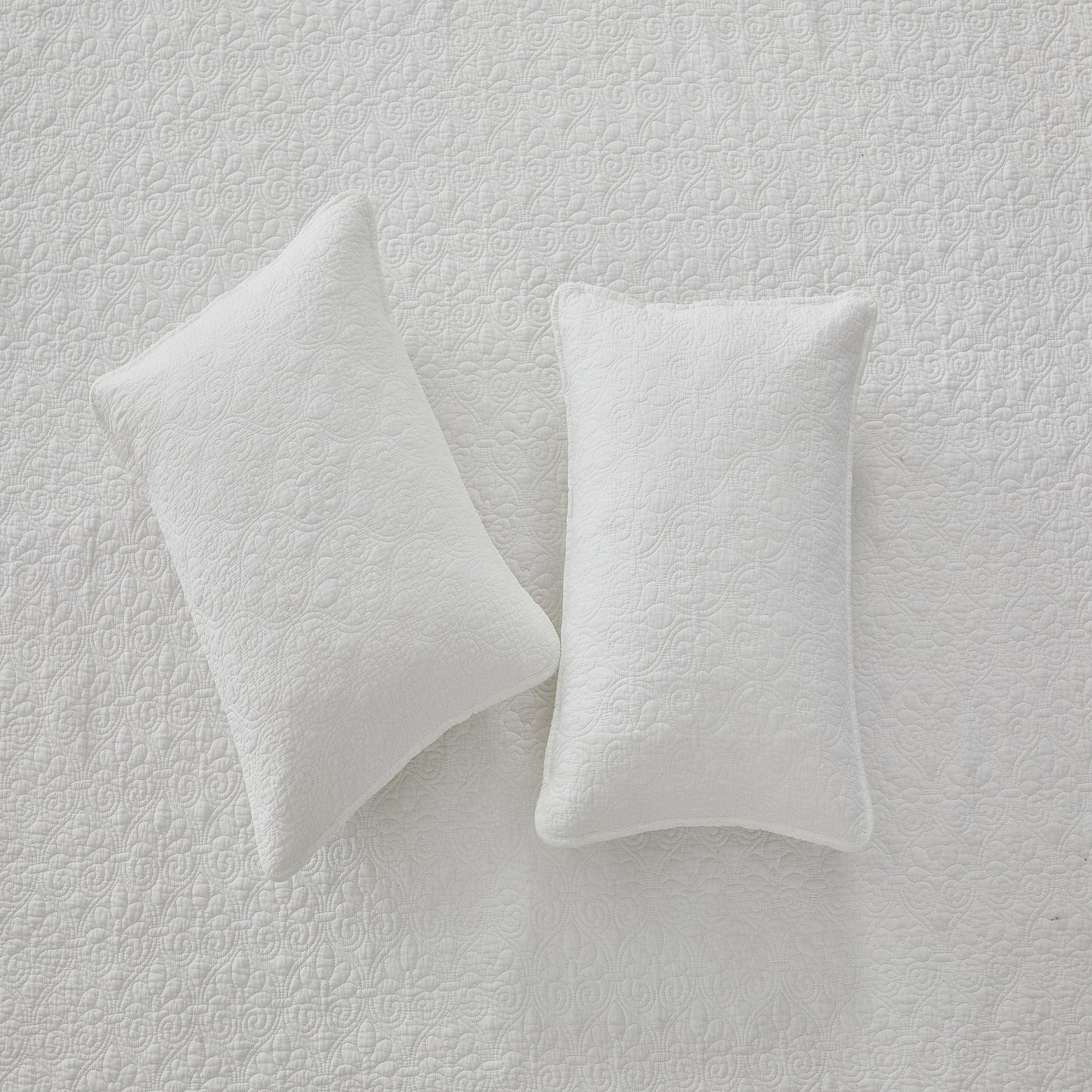 Patina Vie 3 Piece 100% Cotton Stitched Embroidered Quilt Set