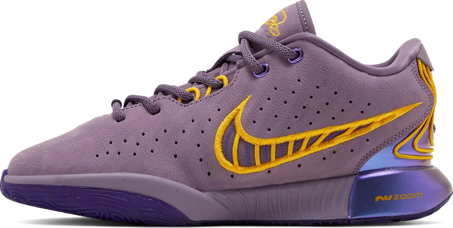 Nike Grade School Lebron Xxi "Freshwater" Sneakers