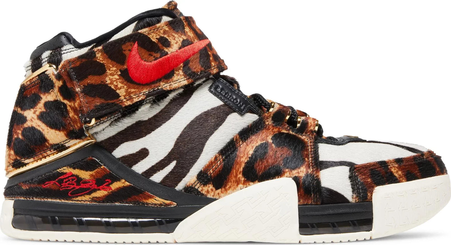 Nike Men's Zoom Lebron 2 Lx Sneakers