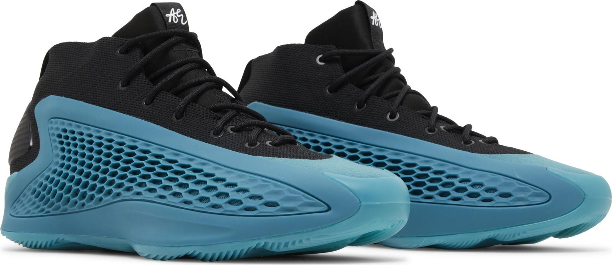 Arctic Fusion/Core Black/Cloud White-