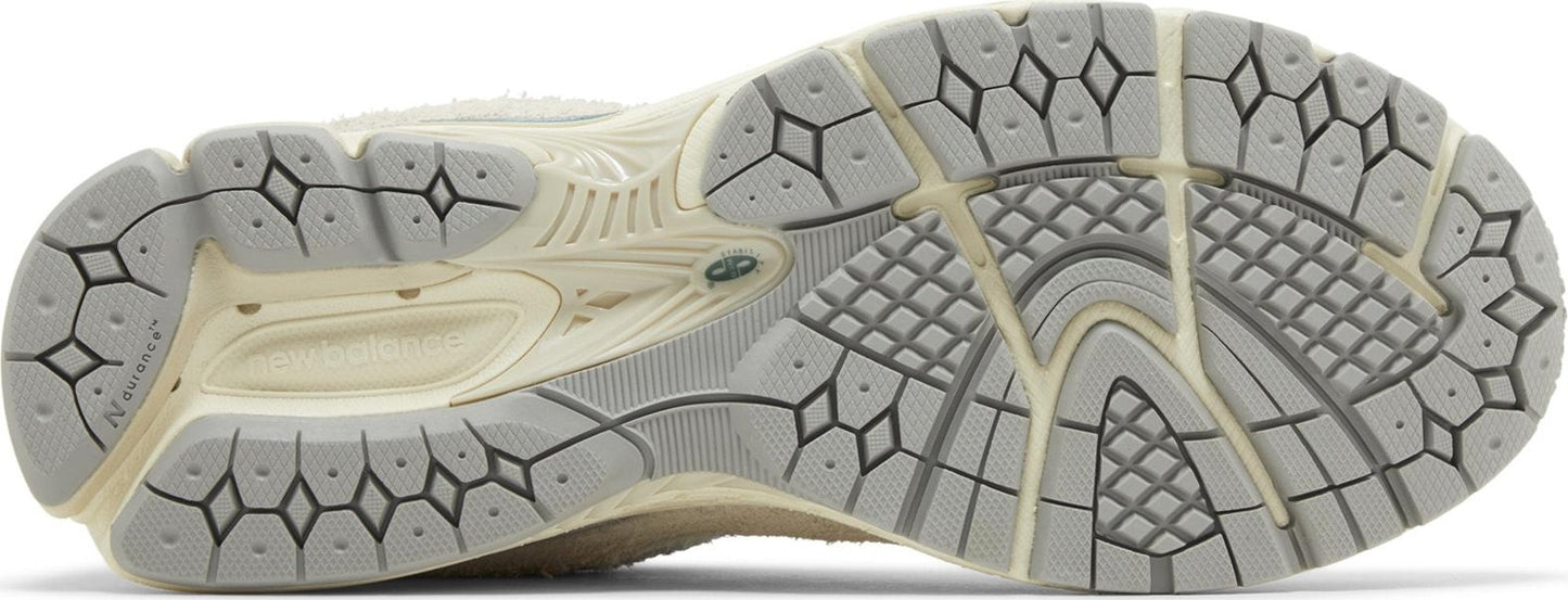 New Balance Men's 2002R 'Linen' Sneakers