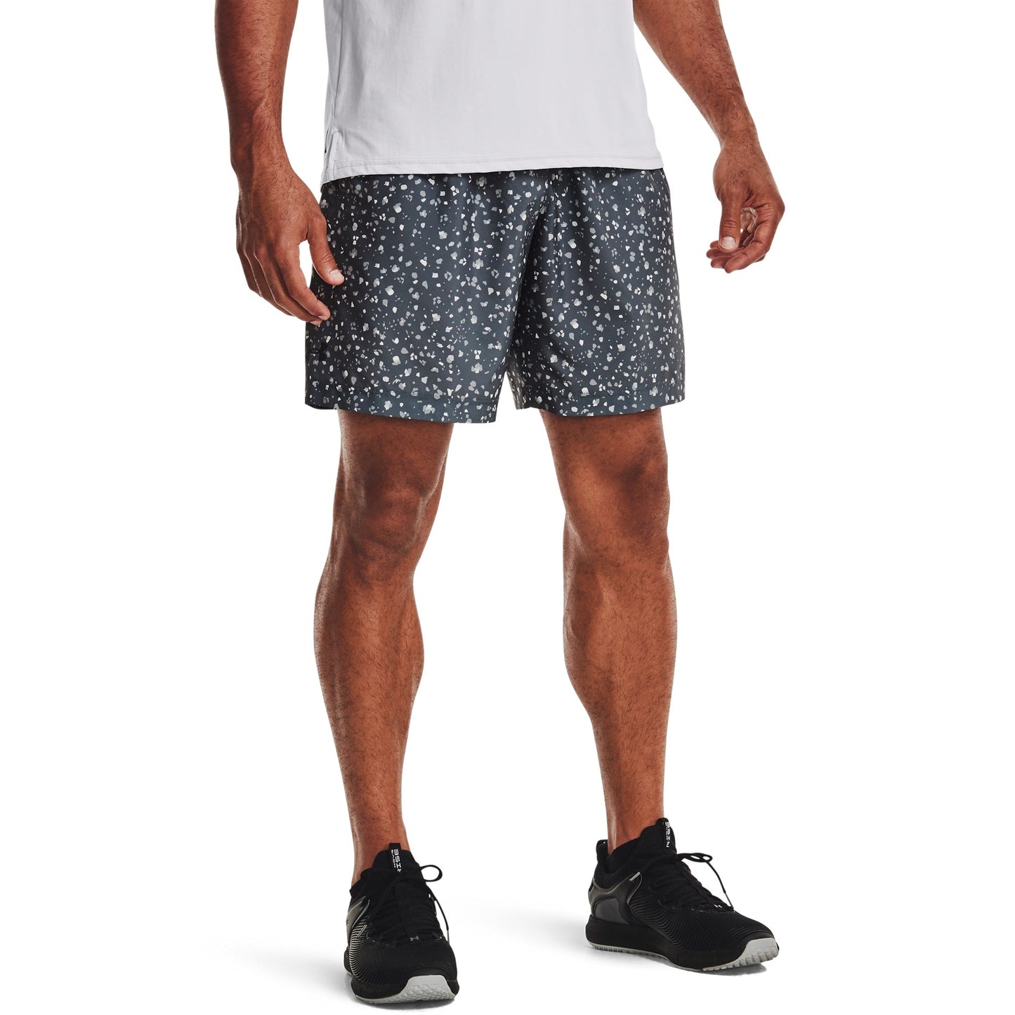 Under Armour Mens UA Woven Adapt Shorts - Pitch Gray/Black