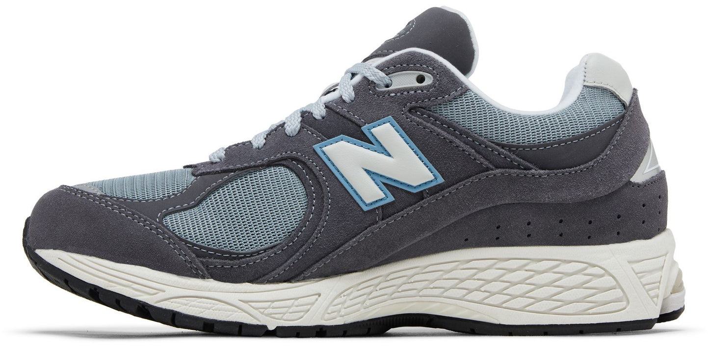 New Balance Men's 2002R 'Magnent Lead' Sneakers