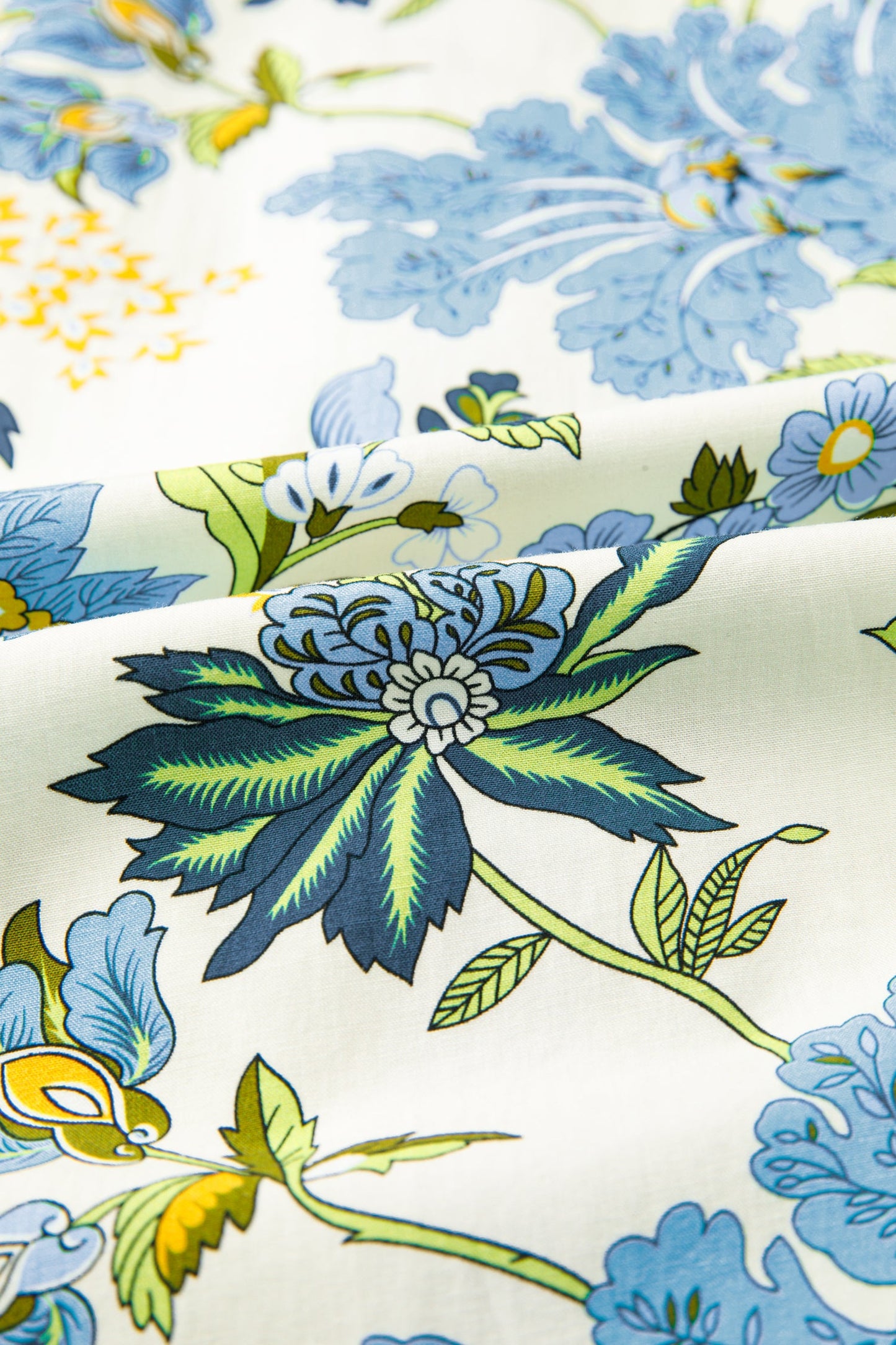 Threaded Pear Alisson Short Sleeve Floral Plus Blouse