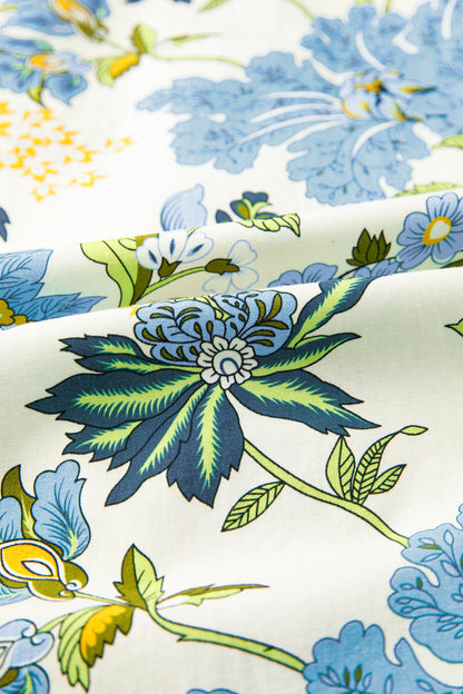 Threaded Pear Alisson Short Sleeve Floral Plus Blouse
