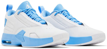 [fq7943-100] Mens Air Jordan Max Aura 6 'white University Blue'