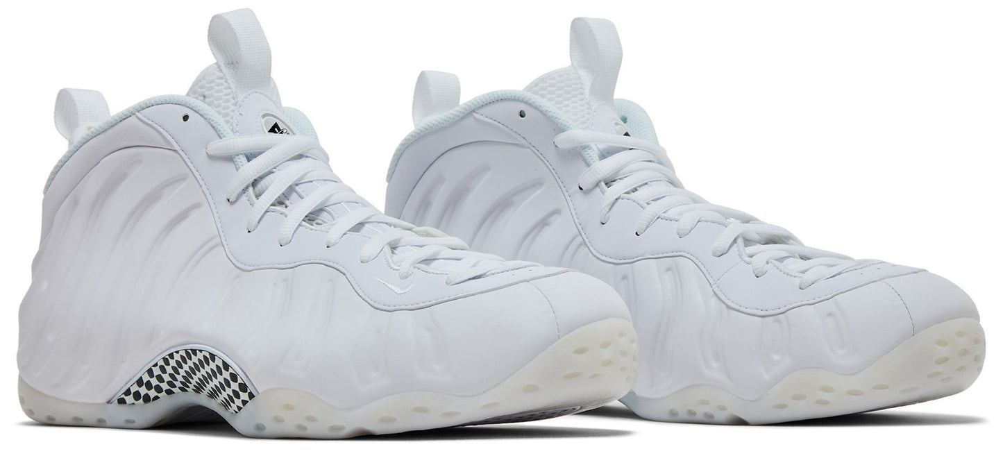Nike Men's Air Foamposite One Athletic Shoes
