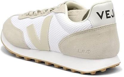 VEJA Rio Branco Pierre Trainers Women's Sneakers — White