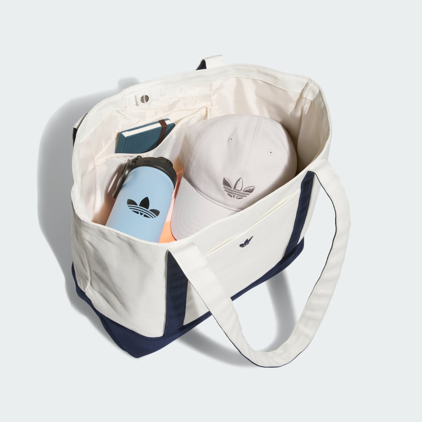 Off White / Night Indigo-