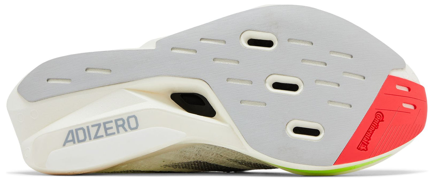 Ftwwht/Cblack/Lucred-