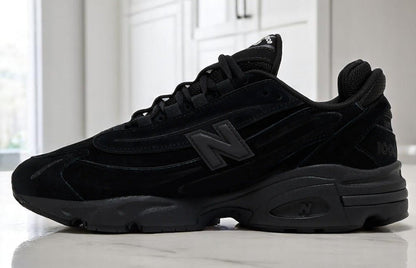 New Balance Men's 1000 'Black Cat' Sneakers