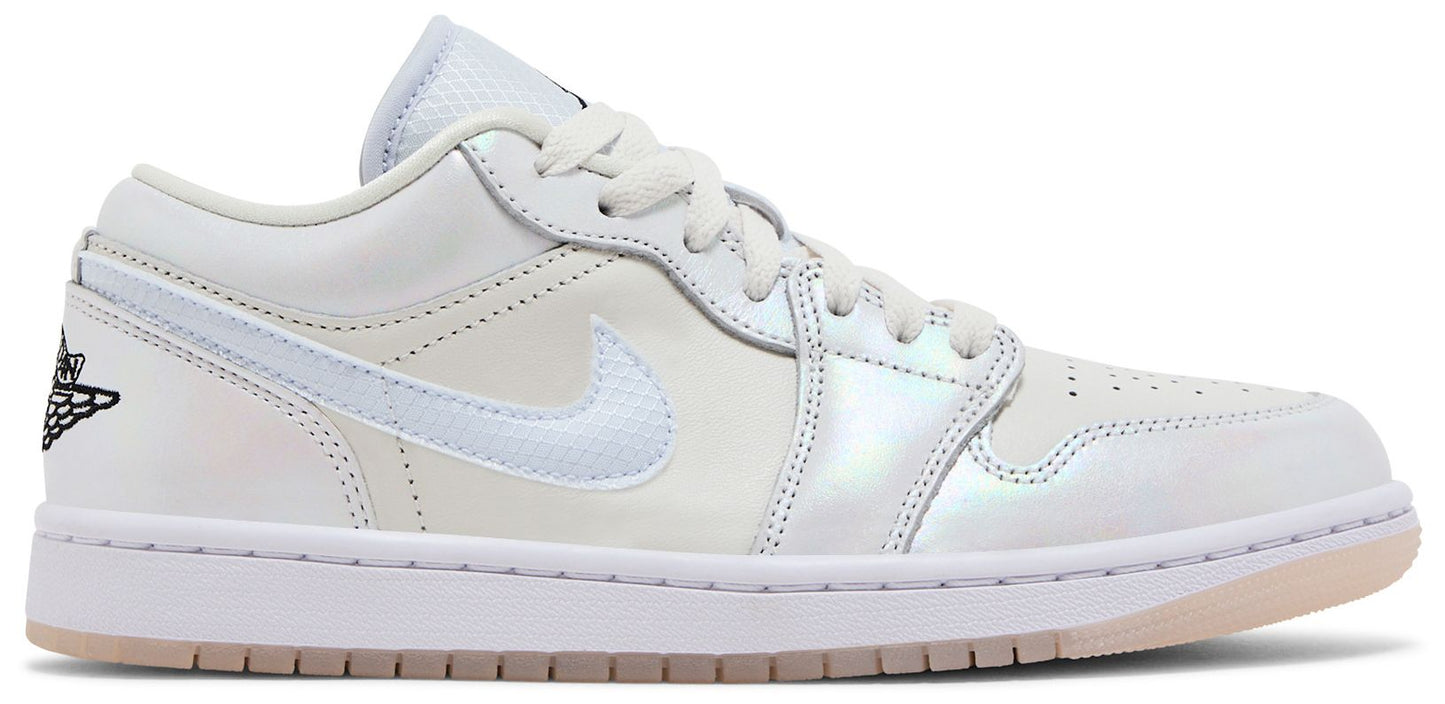 [hf4080-001] Womens Air Jordan Retro 1 Low Se 'year of the Snake (2025)'