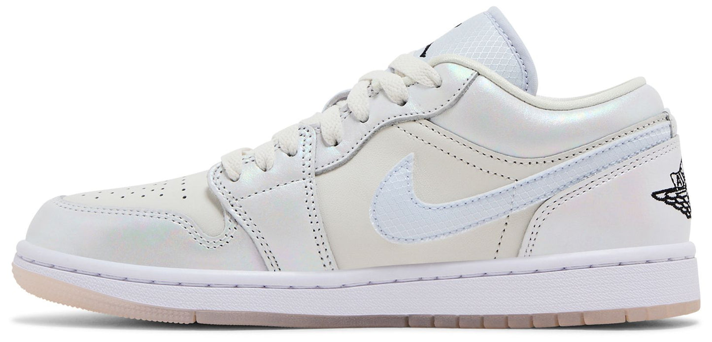 [hf4080-001] Womens Air Jordan Retro 1 Low Se 'year of the Snake (2025)'