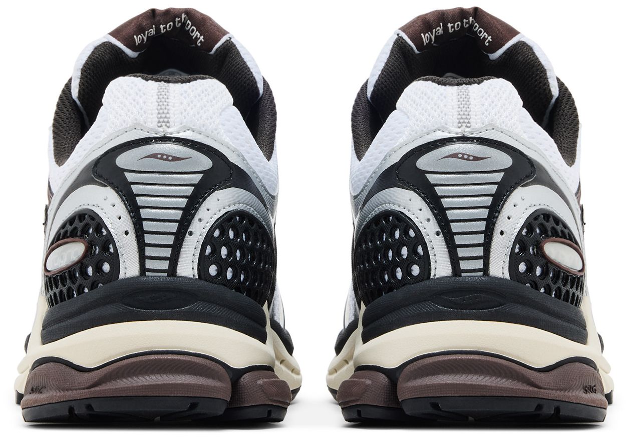 Saucony Mens Progrid Triumph 4 Silver Chrome