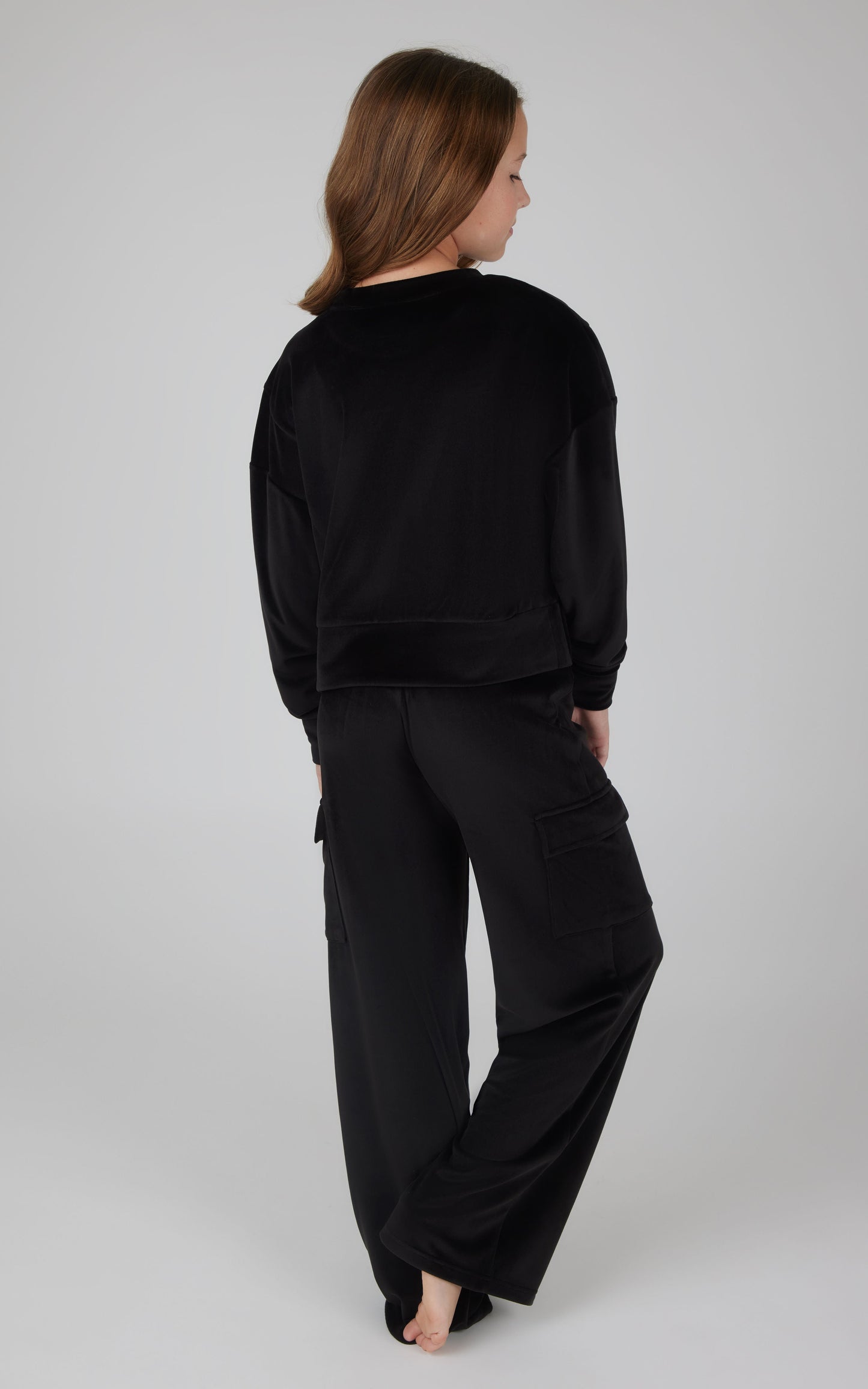 Girls Velour  Crew Pullover With Cargo Pocket Pant
