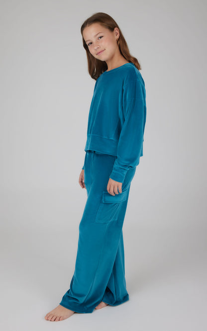 Girls Velour  Crew Pullover With Cargo Pocket Pant