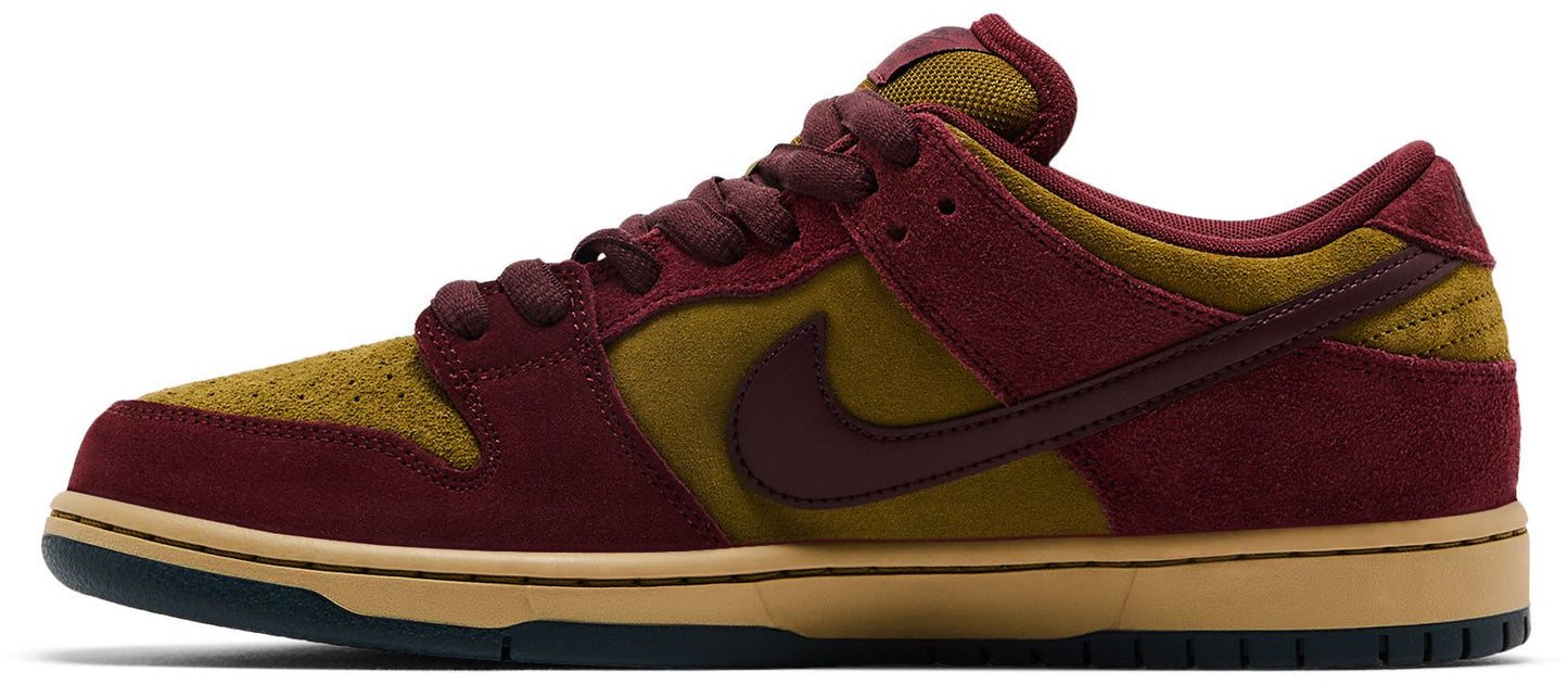 Nike Men's Sb Dunk Low 'Dark Team Red Olive Flak' Sneakers