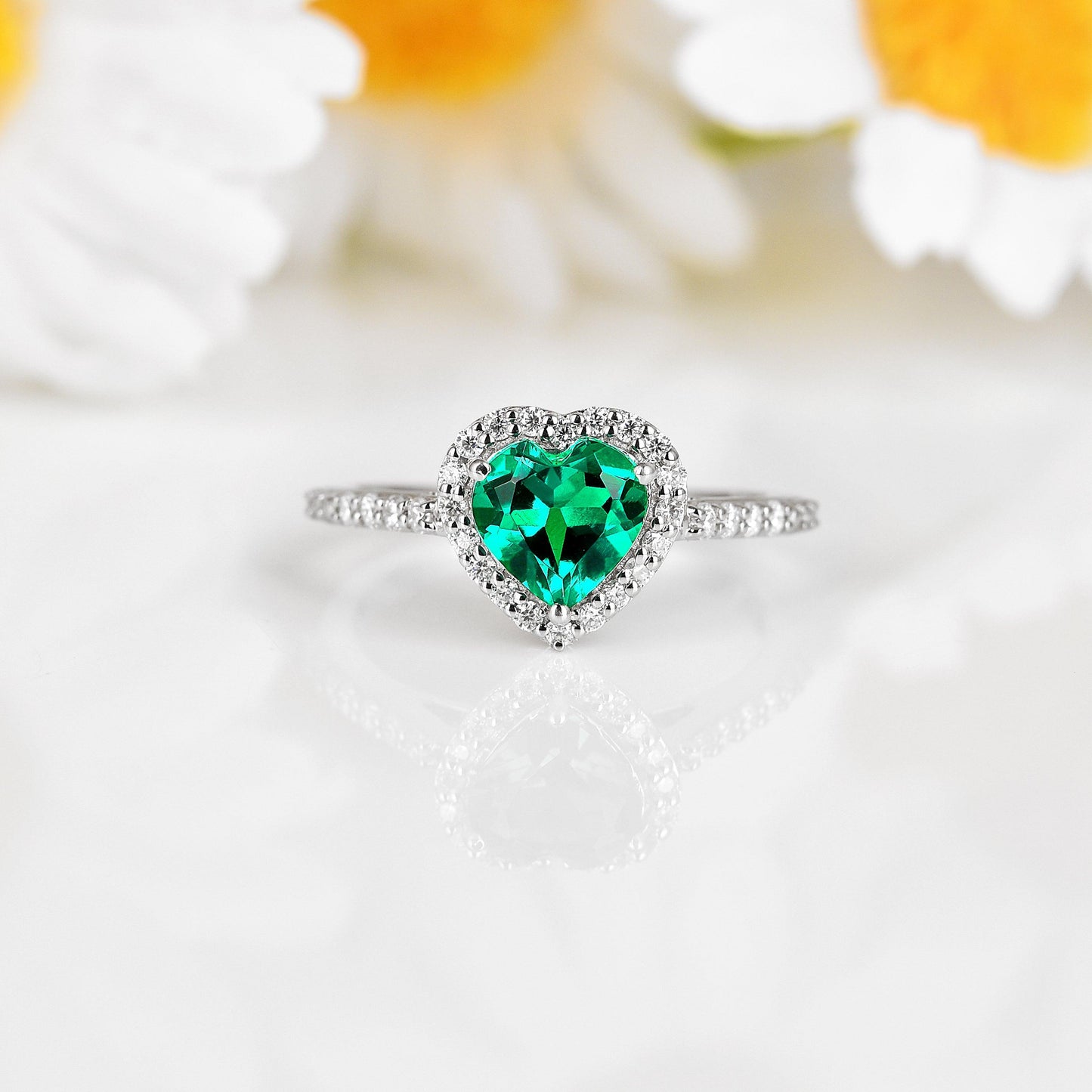 1.31 Ct Heart Green Colombian Lab Created Emerald and Moissanite Prong Silver Halo Wedding Ring