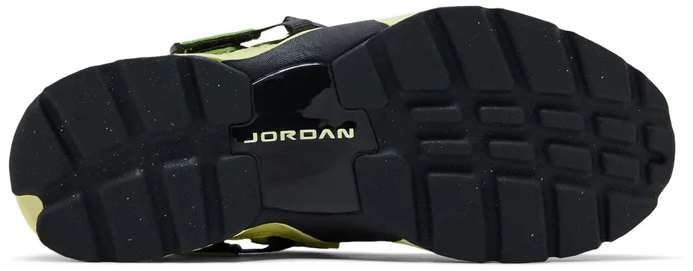 [hq2164-302] Womens Air Jordan Trunner Lx 'luminous Green'