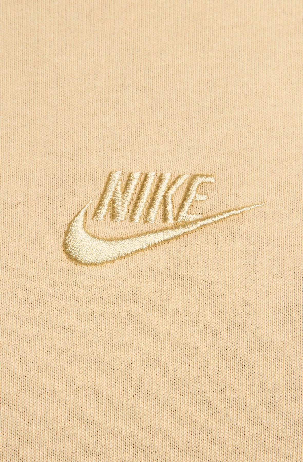 Nike Men's Nsw Premium Essentials Sust T-Shirt