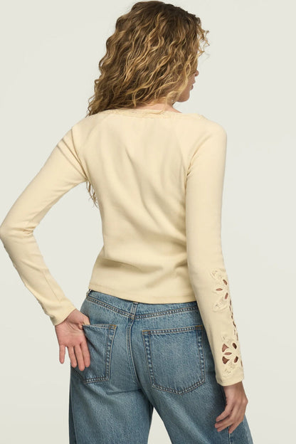Lucky Brand Women's Lace Notch Neck Fitted Top - Cream
