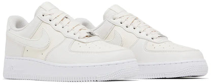 [hq3905-001] Womens Nike Air Force 1 '07 Rec 'phantom Sail'